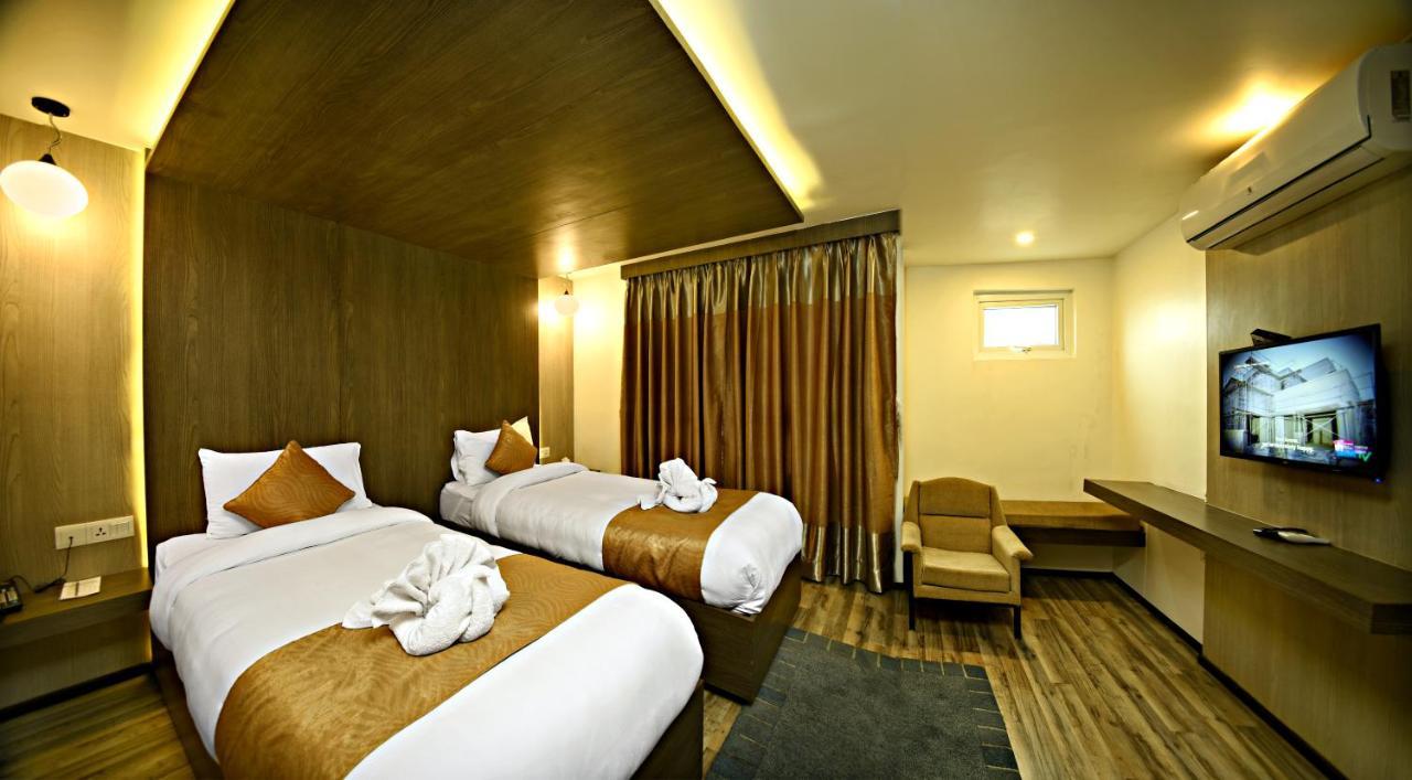 เดอะ ไมล์สโตน โฮเต็ล Hotel กาฐมาณฑุ ภายนอก รูปภาพ