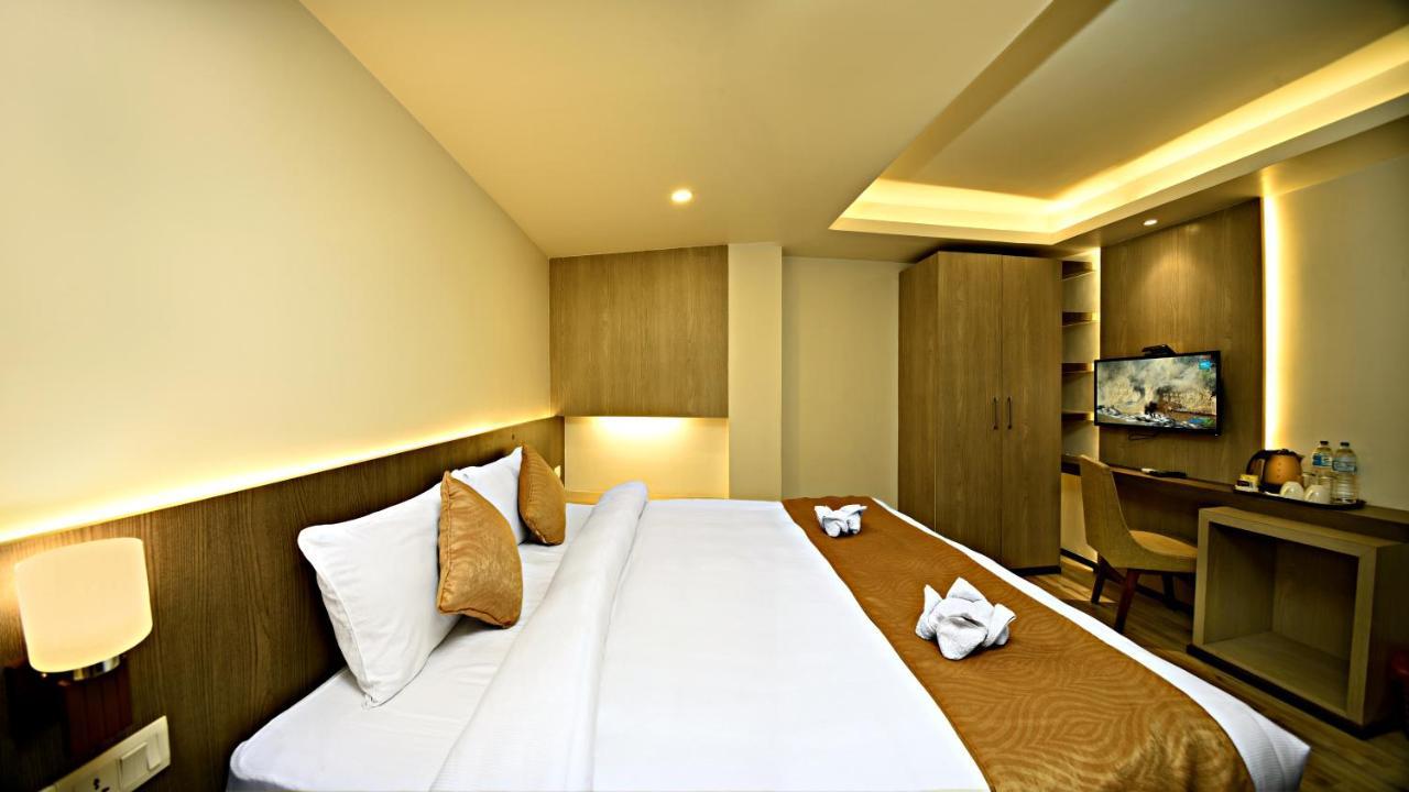 เดอะ ไมล์สโตน โฮเต็ล Hotel กาฐมาณฑุ ภายนอก รูปภาพ